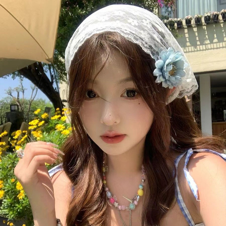 1 pièce, foulard triangulaire  - Travel Accessories Aesthetic avis et prix